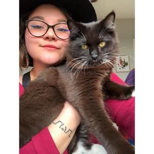 Meet your Posher, Hannah v.